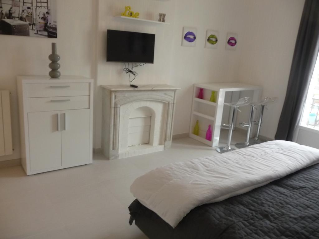 Cannes, Croisette, Palais Miramar Habitación foto
